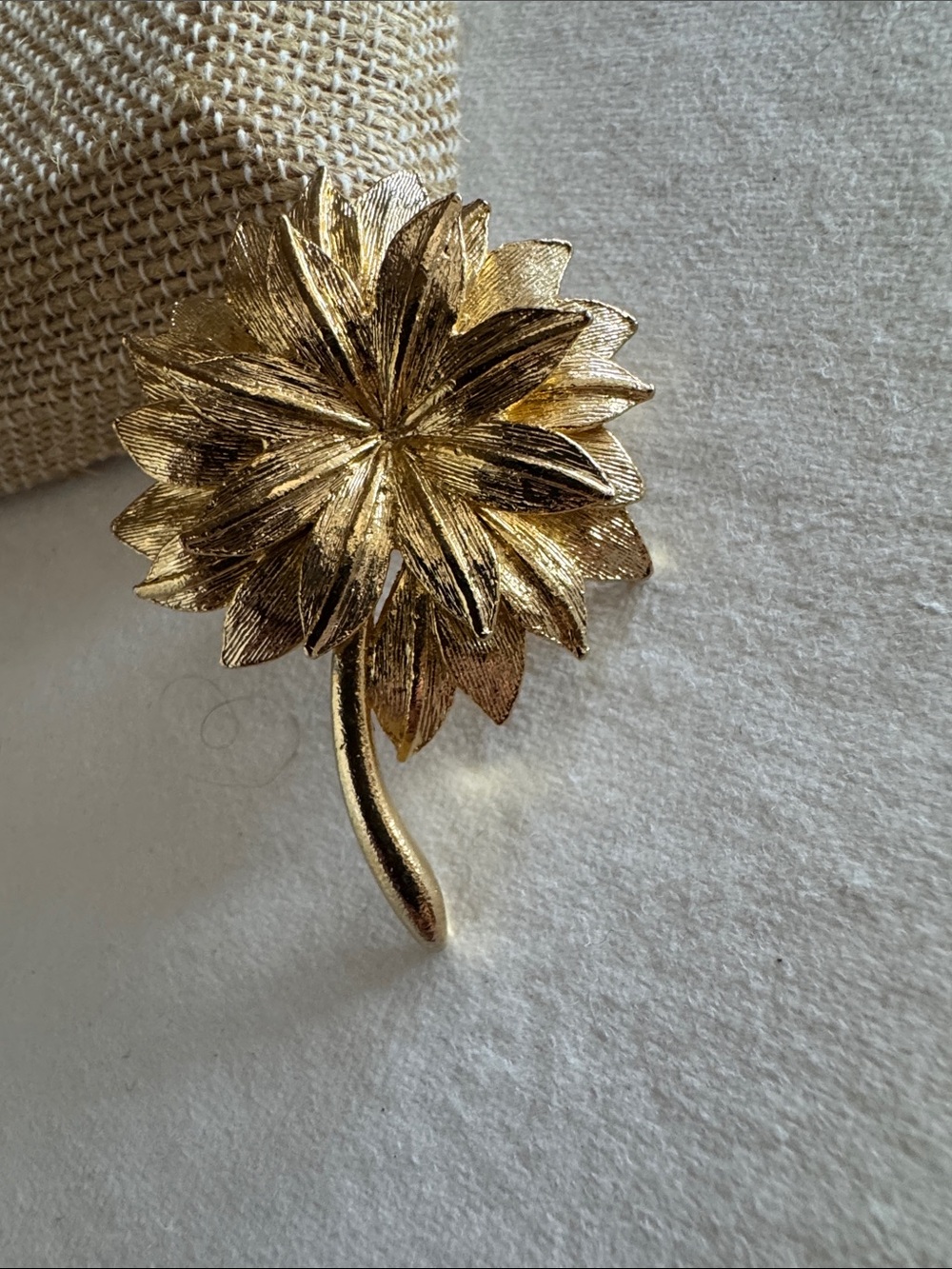 Gold Floral Statement Brooch - Elegant Women Jewelry